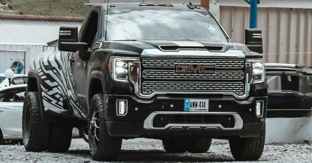 Who Should Consider GMC Luxury Vehicles?
